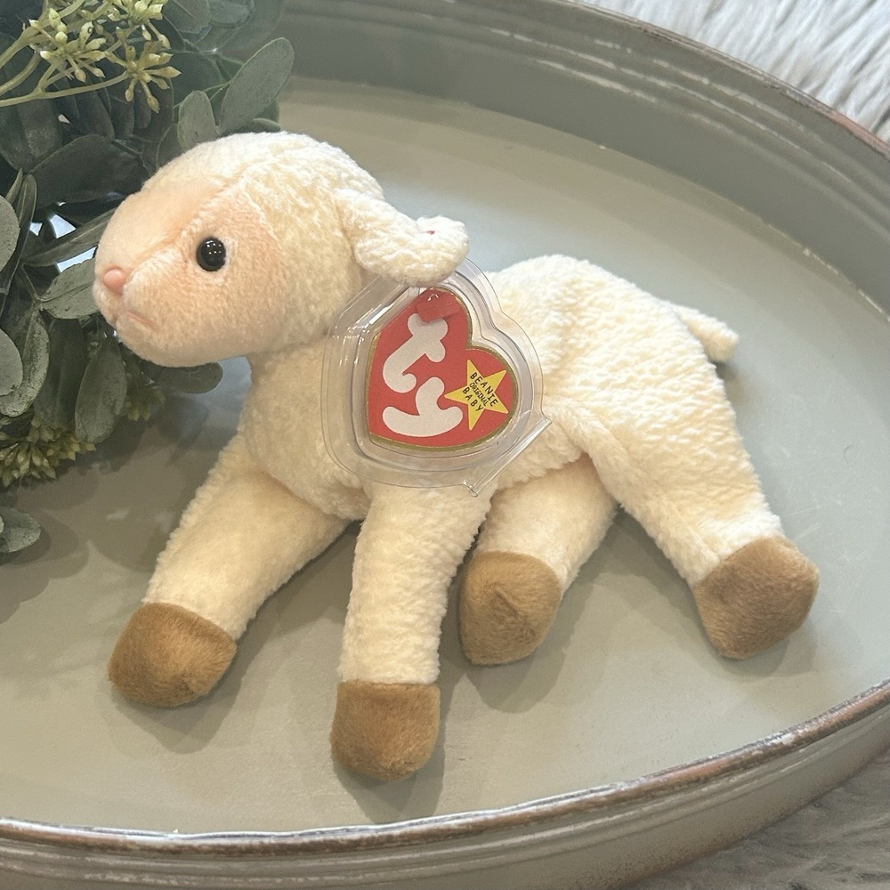 Ty Beanie Baby Ewey the Lamb 6.5" Plush Stuffed Animal with Heart Tags 1999